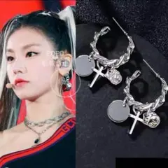 ITZY イェジ シルバー チェーン フープ ピアス 十字架 銀 韓国 E144