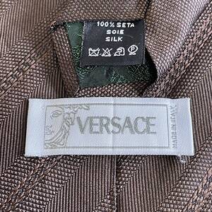 VERSACE （ヴェルサーチェ）ヴェルサーチ ブラウンワンポイントメデューサロゴネクタイ