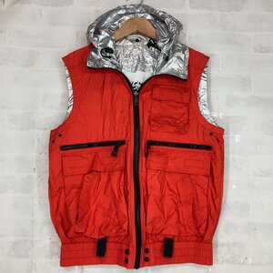 DIESEL ディーゼル グラフィックパッチ シャイニーカラー リバーシブル ナイロンベスト SIZE: S オレンジ/シルバー MH632024121808