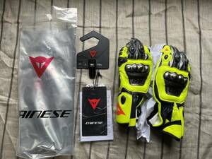 Dainese ダイネーゼ　グローブFULL METAL6 REPLICA VALENTINO GLOVES サイズ：S 新品未使用