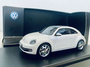 【送料無料】1/43 VW特注 Schuco Volkswagen The Beetle フォルクスワーゲン ザ ビートル 2013 White