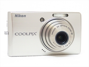 ◆◇Nikon ニコン COOLPIX クールピクス S510 シルバー 810万画素 コンパクトデジタルカメラ 充電器付 撮影確認済 訳アリ◇◆