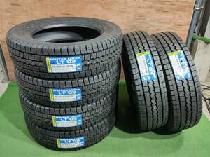 ★未使用！スタッドレスタイヤ★ 195/70R17.5 (112/110L LT) DUNLOP WINTER MAXX LT03【2020年】6本セット！