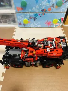 LEGO テクニック 42082  全地形対応型クレーン