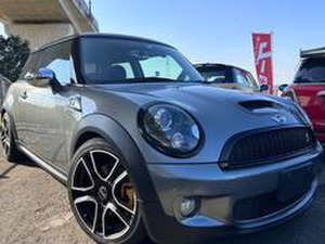 【諸費用コミ】:【MINI専門店】2007年 BMW MINI ミニ クーパー S【大阪 中古車 関西発】 OZ17インチアルミ 車高調