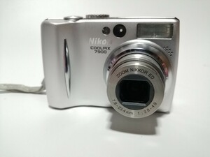 動作確認済み Nikon ニコン COOLPIX 7900 コンパクトデジタルカメラ