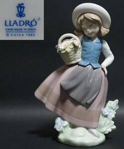 【閑】LLADRO リヤドロ 甘い花の香り SWEET SCENT GIRL フラワーバスケット(5221)美品 /スペイン製★時代物★6D0627