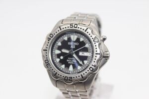 SEIKO セイコー AGS SCUBA TITANIUM デイデイト スキューバ チタンメンズ　自動クォーツ　稼働中