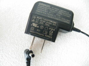 ＊＊＊☆★　OMRON オムロンヘルスケア　血圧計用純正ACアダプターHHP-AM01