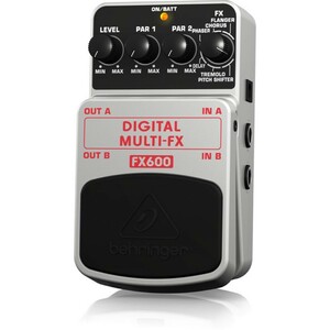 BEHRINGER FX600 DIGITAL MULTI-FX ギターエフェクター