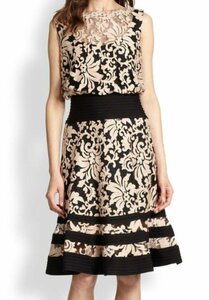 美品　TADASHI SHOJI タダシ ショージ　ワンピース ４