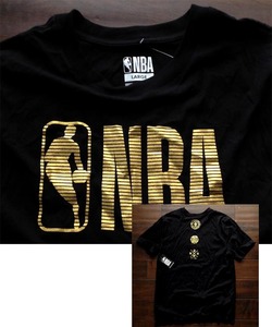 【既決USA】 NBA @ 完売胸元&背中【NBA】ロゴ入半袖Tシャツ【NBA Men