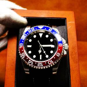 〓新品〓ノーロゴモデル機械式オマージュウオッチ腕時計セイコー製NH35aムーブメント〓ペプシベゼル〓シリコンラバーストラップ 