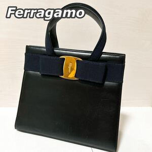 フェラガモ Ferragamo ハンドバッグ ヴァラリボン フォーマル ブラック