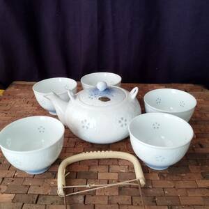 有田焼★昭和レトロ 春窯 急須 湯呑×5 蛍焼き　茶器Y 揃茶器 ティーセット 