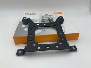 【D5・DDCポンプ用120mmマウントキット】EK WaterBlocks EK-Loop Uni Pump Reservoir Bracket - 120mm