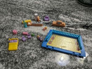 Vintage Polly Pocket Replacement Playset Pieces As Is 海外 即決