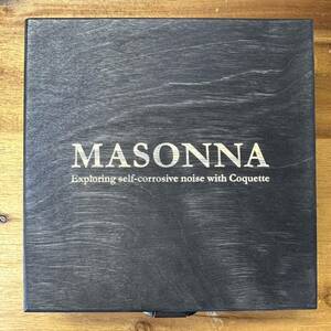 [未使用][即決][限定] Masonna「Exploring Self-Corrosive Noise With Coquette」CD4枚組木製BOX ノイズ NOISE マゾンナ 山崎マゾ