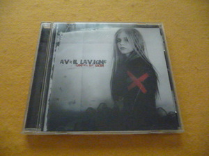 ☆CD☆ AVRIL　LAVIGNE『UNDER　MY　SKIN』 全14曲 　帯あり