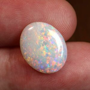 オーストラリア産 天然ホワイトオパール2.47ct white opal