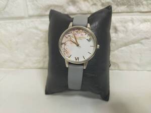 中古　OliviaBurton　オリビアバートン　レディースウォッチ　サクラ　動作品　G12