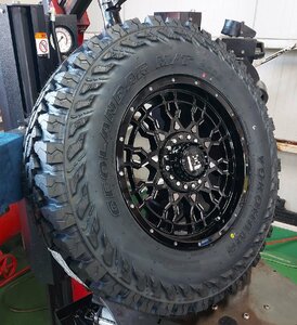 ランドクルーザー100系 シグナス ランクル 18インチ LEXXEL PreDator プレデター ヨコハマ ジオランダー MT G003 285/65R18