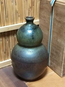 ◎送料無料◎蔵くら◎　古丹波　瓢形　花器　花瓶　花入れ　桐箱付き　骨董品 ◎ 230320　Ｍ　Ｎ634　骨董 古玩 中国 レトロ アンティーク