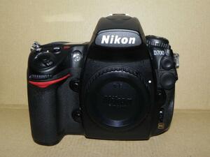 ニコン（Nikon）デジタル一眼レフカメラ D700 ボディ【1210万画素】(中古良品)