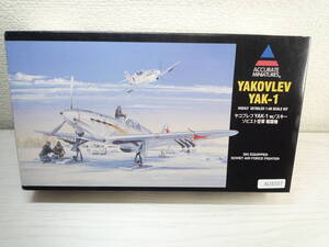 AUS557　ACCURATE MINIATURES(アキュレイトミニチュア)/ハセガワプラモデル　1/48 ヤコブレフ YAK-1 w/スキー ソビエト空軍戦闘機 [HA10]