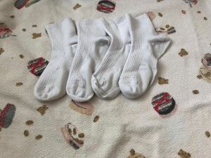 22〜24サイズ 白色 靴下ソックス　スク 女子 ロリ ECO ・01