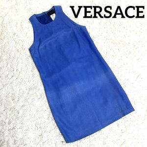 VERSACE ヴェルサーチバロック柄タイトワンピース ノースリーブ 膝丈　JEANS COUTURE ドレス　イタリア製　ブルー　レディース