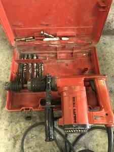 動作品 N-2672 HILTI ヒルティ TE22 ハンマードリル ドリルビット複数付属