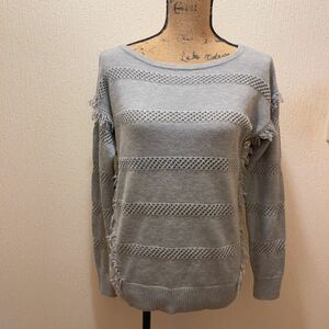 美品★BANANA REPUBLIC★グレー編みフリンジ付グレーセーター★S