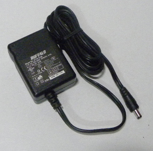 BUFFALO　UI318-0526　DC5V2.6A　■1335-01