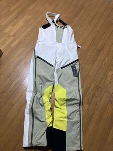 DESCENTE　デサント　S.I.O INSULATED BIB PANTS / DWUWJD53　サイズ：O