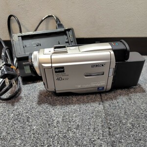 ★動作確認済み★ ソニー SONY ビデオカメラ DCR-TRV10 充電器　バッテリー付 デジタルビデオカメラ ビデオカメラ 