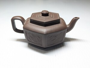 急須 六角 煎茶道具 唐物 茶壺 茶道具 在銘 時代物 茶壷 煎茶 茶器 茶具 アンティーク コレクション 骨董品 工芸品 56