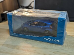 【本日特価】アクア　カラーサンプル　ミニカー　トヨタ AQUA ブルーメタリック 8T7