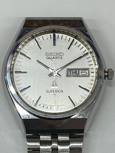 S169【中古稼働品】/ SEIKO セイコー SUPERIOR スーペリア 4883-8100 QZ クォーツ 腕時計 デイデイト シルバー文字盤