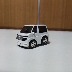 チョロQ 日産 エルグランド ホワイト