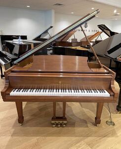 スタインウェイの試弾券No.12 1969年製 Steinway M 170 100% 純正部品 本物スタインウェイ保証　オリジナルピアノ椅子付