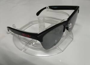 ★サングラススタンド付ロゴ入★レア商品★正規品★OAKLEY（オークリー）【大谷翔平限定モデル】FROGSKINS　LITE（937438）★現品のみ★