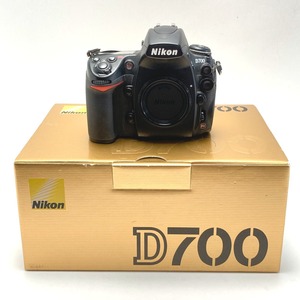 ☆☆ Nikon ニコン D700 ボディ デジタル一眼レフカメラ 箱付き やや傷や汚れあり