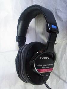 希少　SONY MDR-CD900ST 初期型 サマリウムコバルト磁石ドライバー採用 イヤーパッド交換 音出し確認済 モニターヘッドホン 92