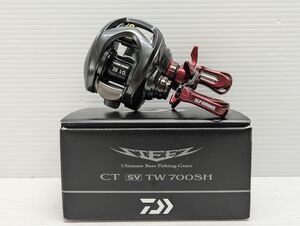 I122-240727-124 【 中古 美品 】 ダイワ スティーズ CT SV TW 700SH 00613532 SLPワークス ドラグ ハンドルノブ カスタム STEEZ