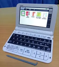 美品　電子辞書　カシオCASIO　EX-word XD-Z4000 高校生モデル