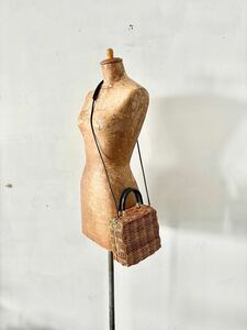 【美品】ODDS　ARAROG SHOULDER BAG　かごバッグ