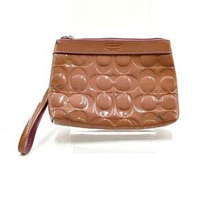 COACH コーチ リストレット ポーチ エナメル 暗めピンクベージュ×パープル ストラップ パテントレザー