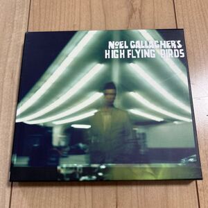 ノエル・ギャラガーズ・ハイ・フライング・バーズ「NOEL GALLAGHER’S HIGH FLYING BIRDS」初回生産限定盤DVD付 日本盤