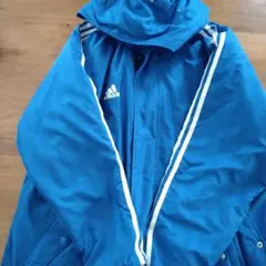 adidas ベンチコート